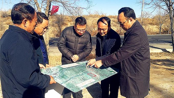 总经理杨宇宏考察调研古浪八步沙林场